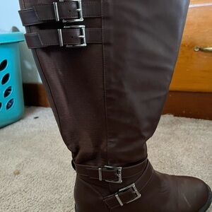 Torrid Brown Knee High Riding Boots Buckle Zip Faux Leather wide calf